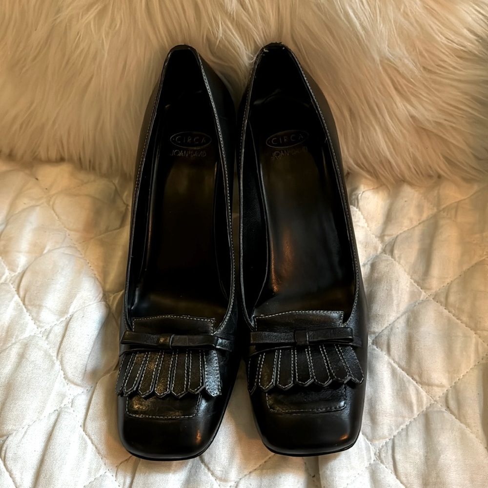 Women’s Joan & David Circa Heeles Pump